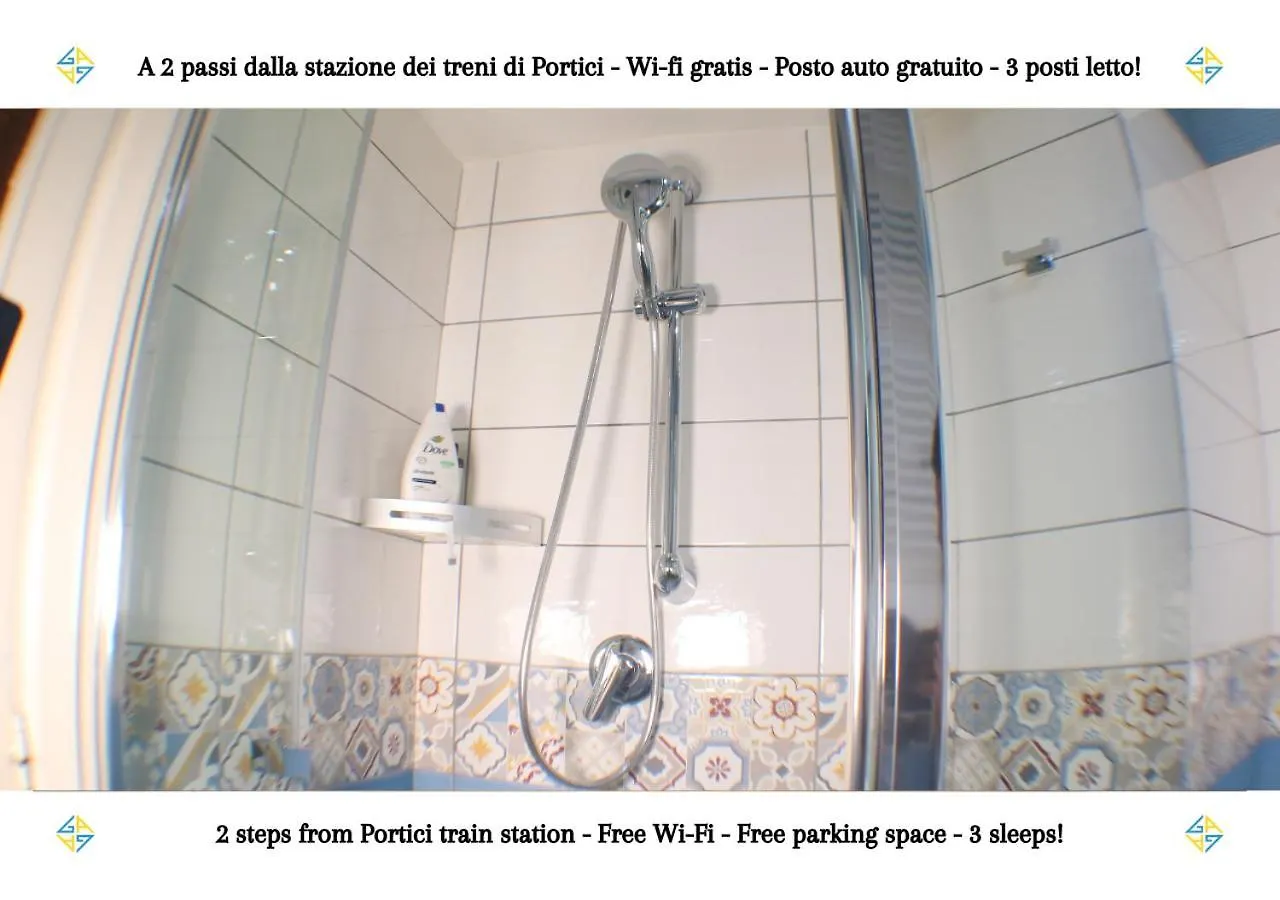 Portici - Casa Con Posto Auto Gratuito E Wi-Fi A 2 Passi Dalla Circumvesuviana E A 10 Minuti Dal Mare Italy